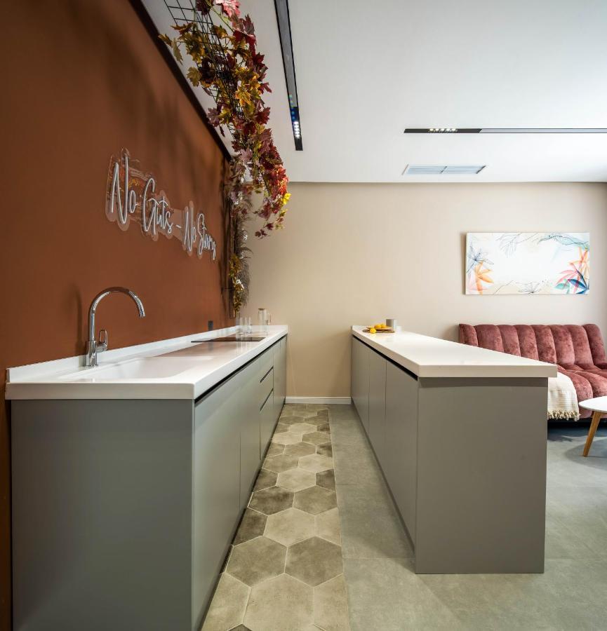 Lazy Seal Holiday Cottages Nabran Muqtedir Luaran gambar