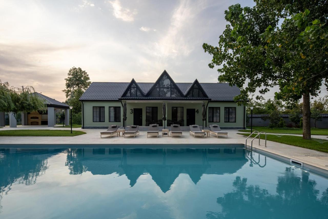 Lazy Seal Holiday Cottages Nabran Muqtedir Luaran gambar