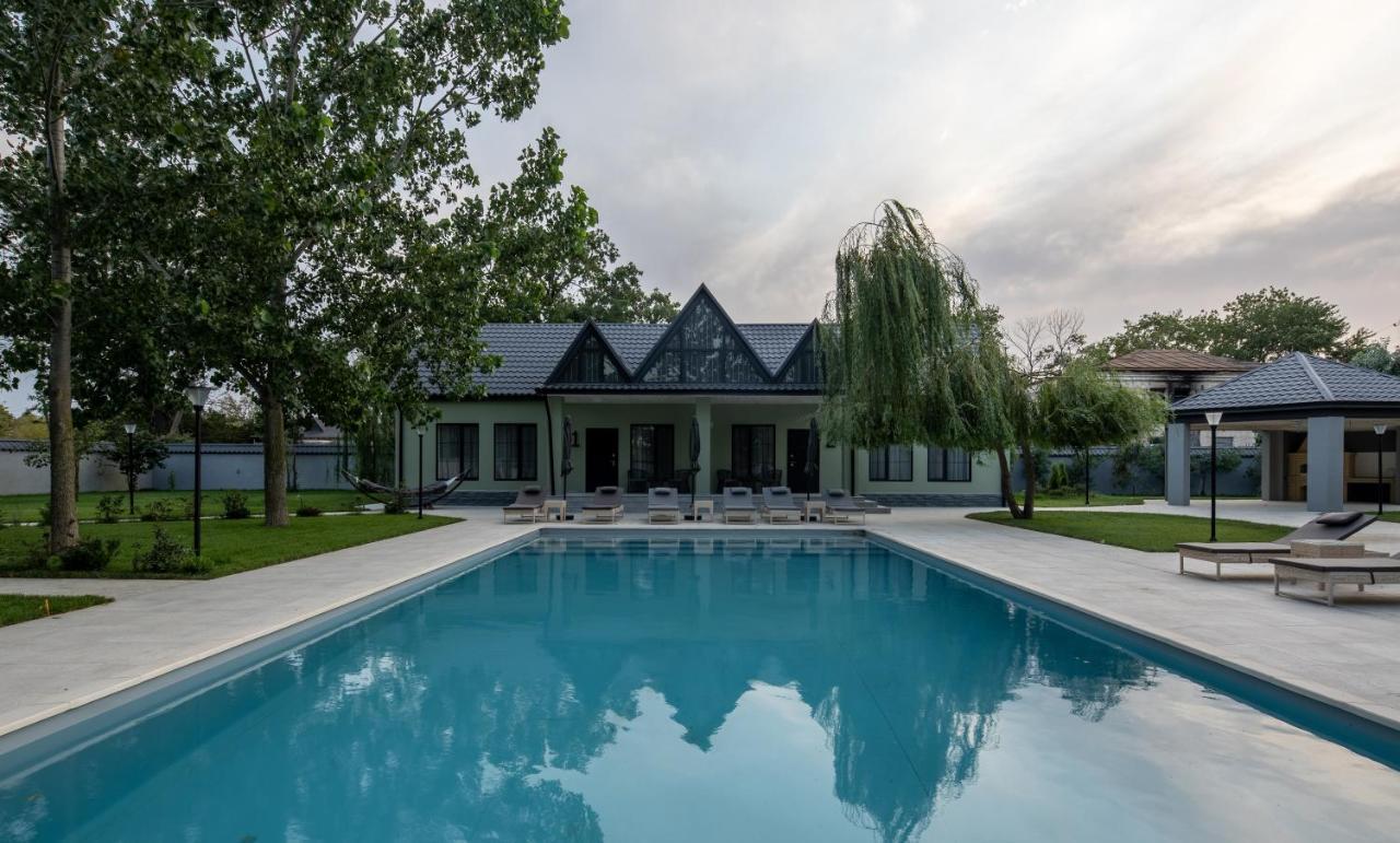 Lazy Seal Holiday Cottages Nabran Muqtedir Luaran gambar