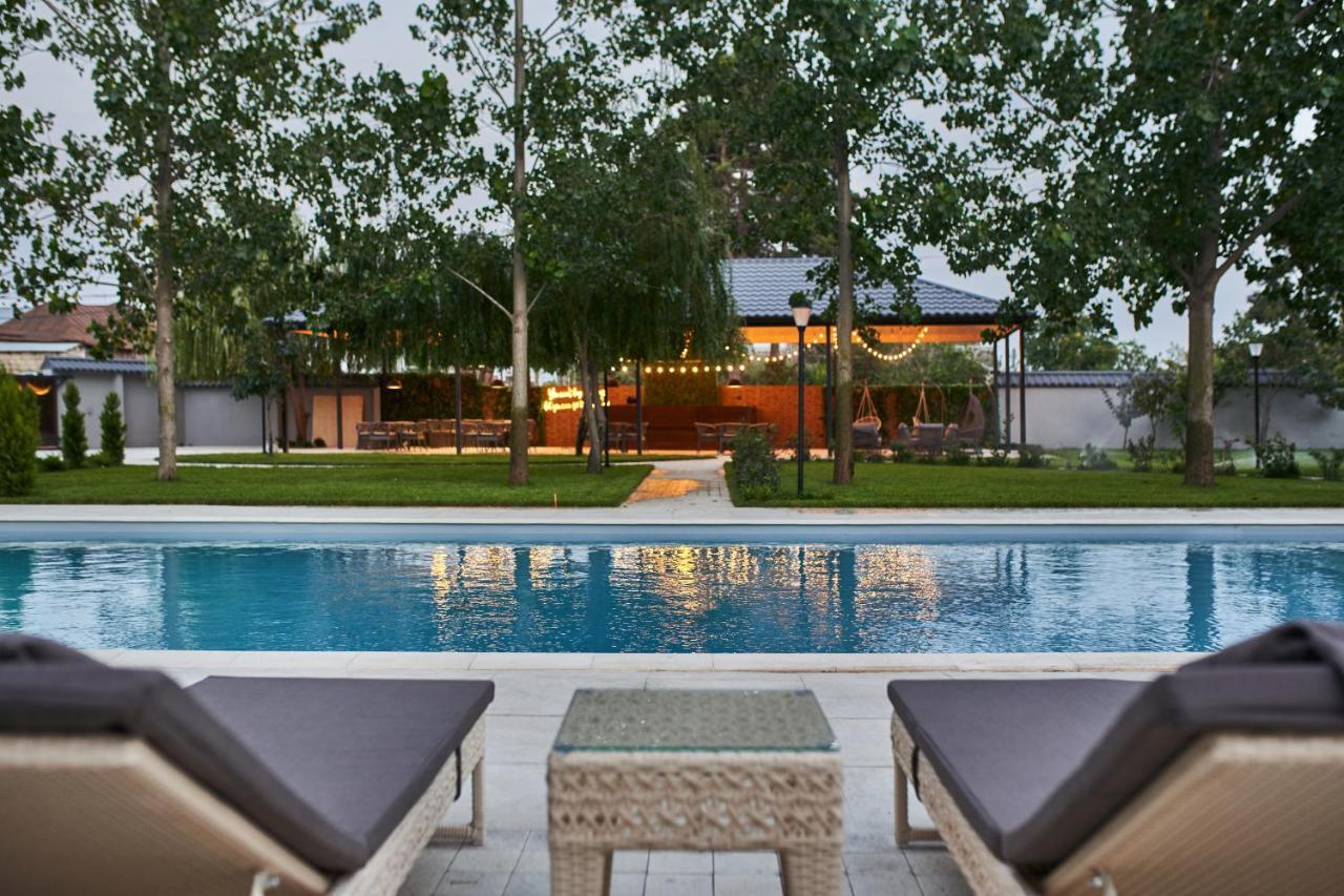 Lazy Seal Holiday Cottages Nabran Muqtedir Luaran gambar